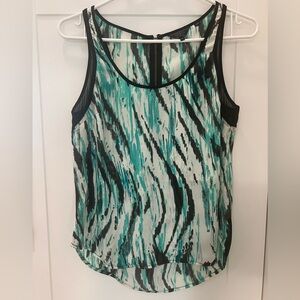Guess Sleeveless Top XS